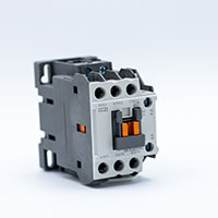 110 VAC Coil Voltage, 40 A Continuous Current, and 87.4 mm Depth DIN Rail Mounted Contactor